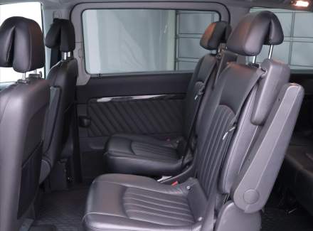 Mercedes-Benz - Viano