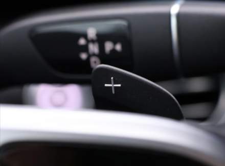 Mercedes-Benz - E-class