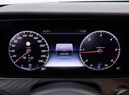 Mercedes-Benz - E-class