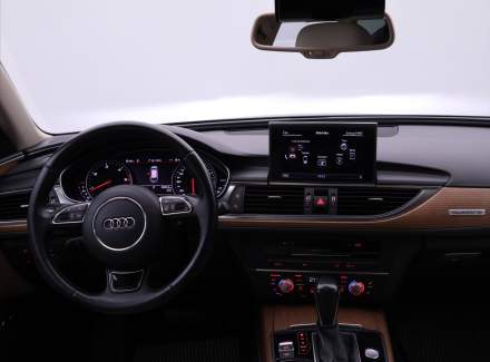 Audi - A6