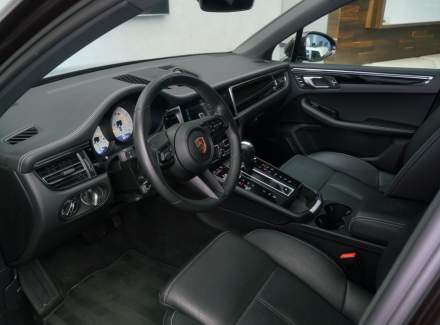 Porsche - Macan