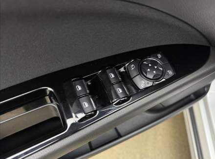 Ford - Mondeo