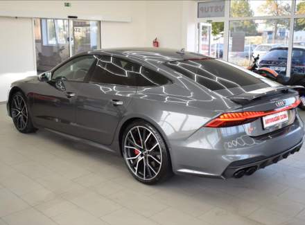 Audi - S7