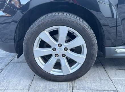 Mitsubishi - Outlander