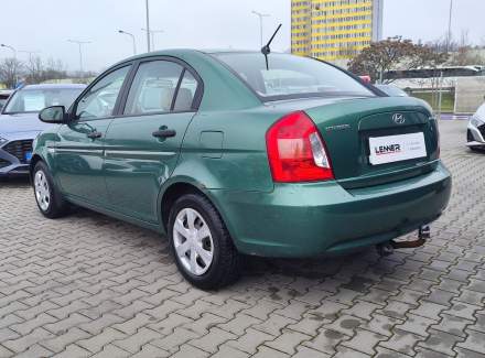 Hyundai - Accent