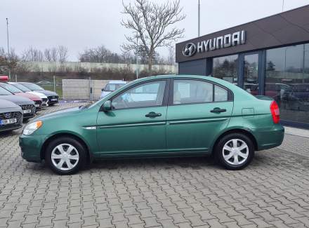 Hyundai - Accent