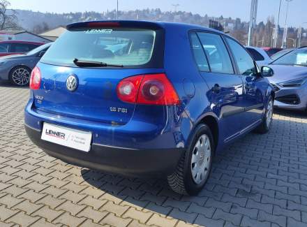 Volkswagen - Golf