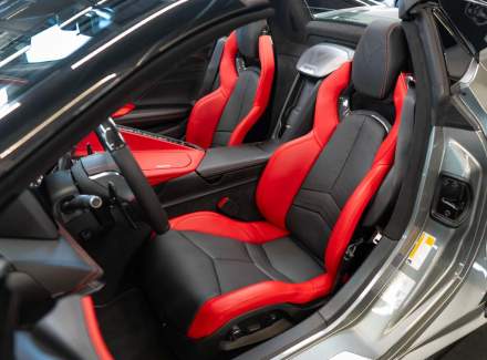 Chevrolet - Corvette