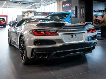 Chevrolet - Corvette