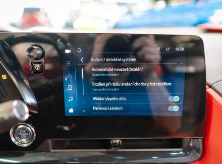 Chevrolet - Corvette