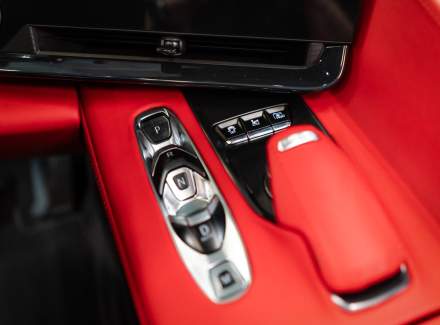 Chevrolet - Corvette