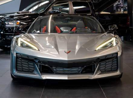 Chevrolet - Corvette