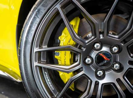 Chevrolet - Corvette