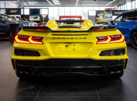 Chevrolet - Corvette