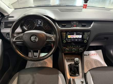 Škoda - Octavia