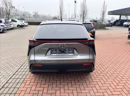 Toyota - bZ4X