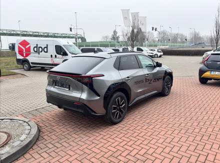 Toyota - bZ4X