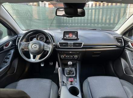 Mazda - 3