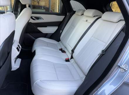 Land Rover - Range Rover Velar