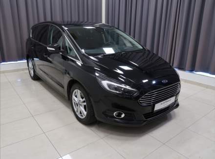 Ford - S-MAX