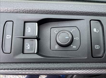 Volkswagen - Multivan