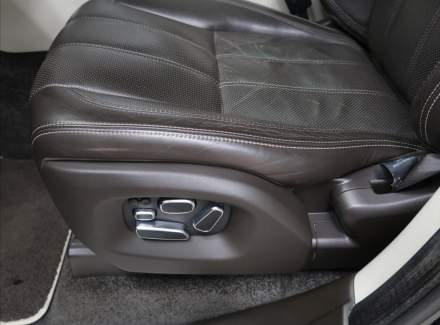 Land Rover - Range Rover