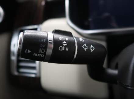 Land Rover - Range Rover