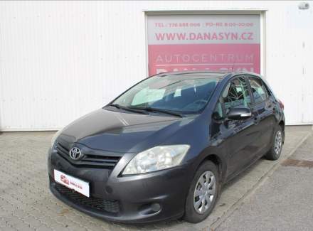 Toyota - Auris