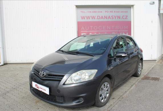 Toyota - Auris