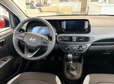 Hyundai - i10