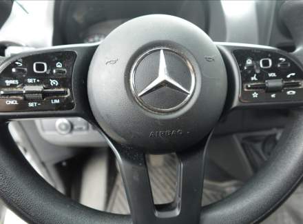 Mercedes-Benz - Sprinter