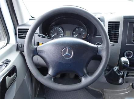 Mercedes-Benz - Sprinter