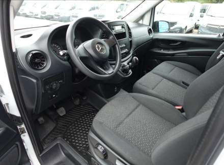 Mercedes-Benz - Vito