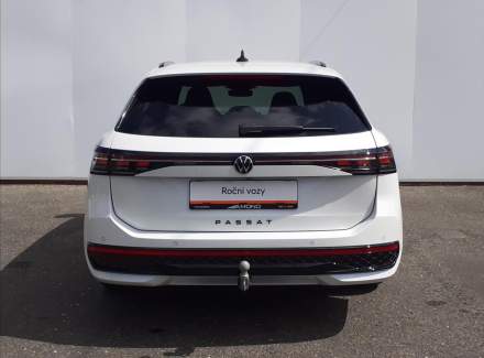 Volkswagen - Passat