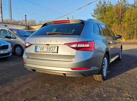 Škoda - Superb