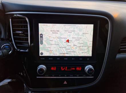 Mitsubishi - Outlander