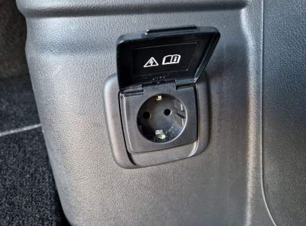 Mitsubishi - Outlander