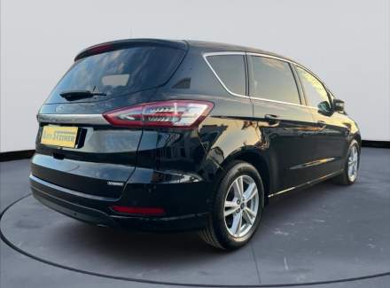 Ford - S-MAX