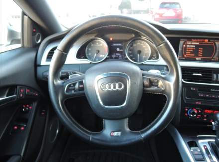 Audi - S5