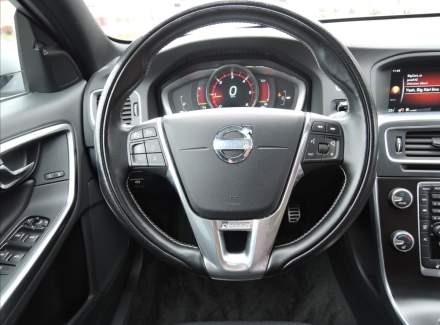 Volvo - V60