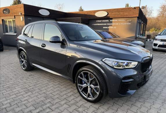 BMW - X5