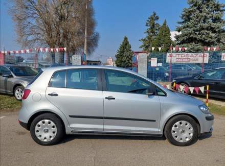 Volkswagen - Golf