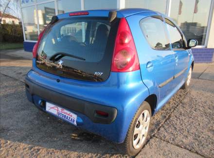 Peugeot - 107