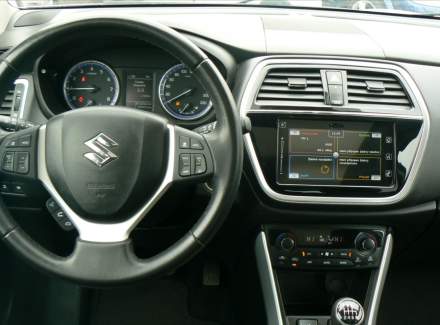 Suzuki - SX4