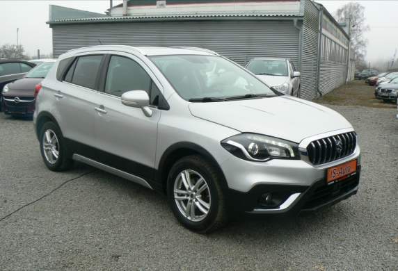 Suzuki - SX4