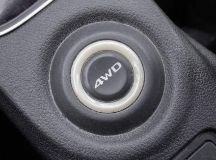 Mitsubishi - Outlander