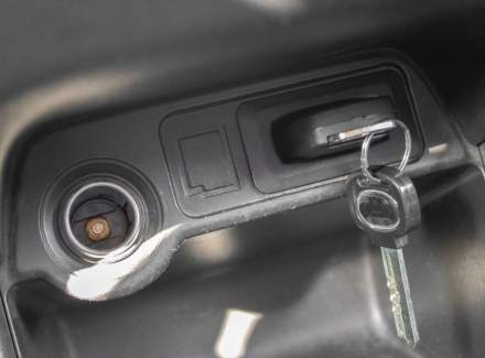 Mitsubishi - Outlander