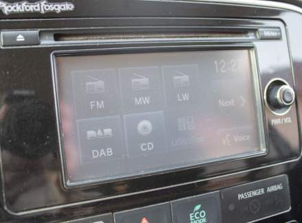 Mitsubishi - Outlander