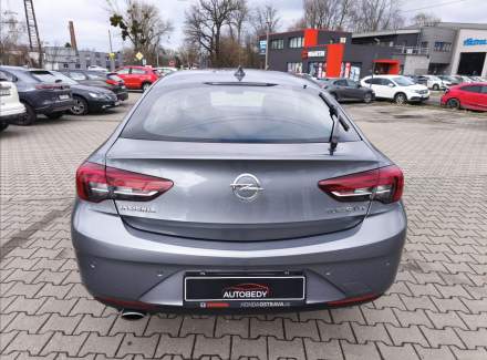 Opel - Insignia