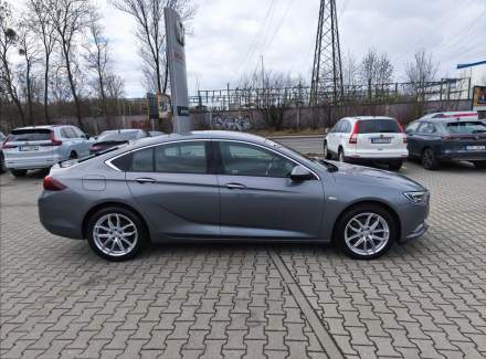 Opel - Insignia